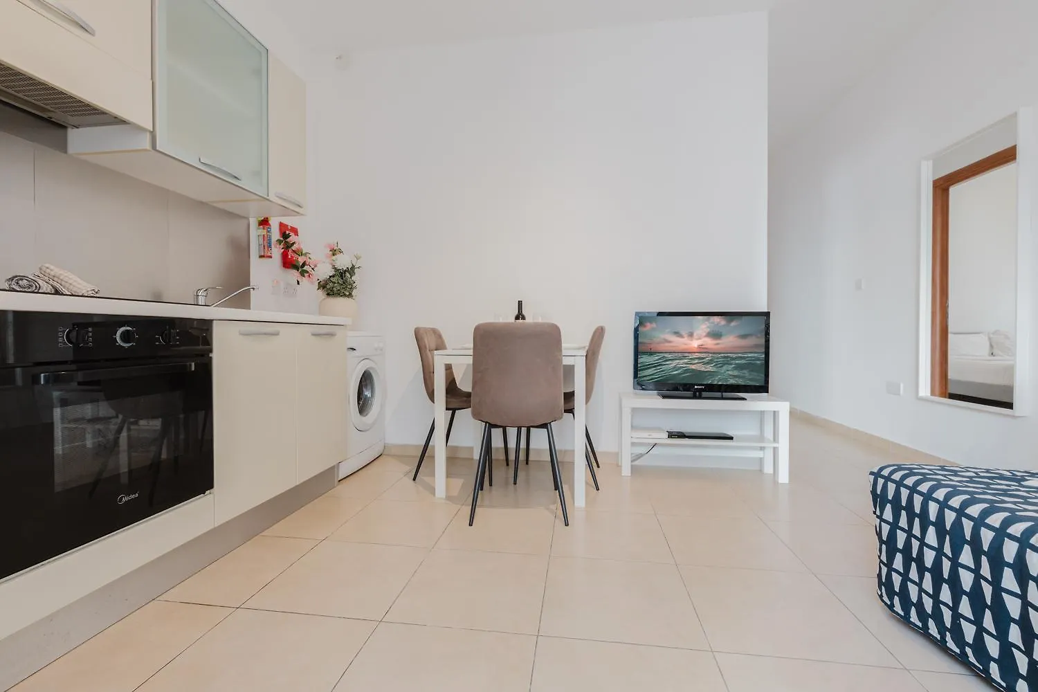 Tropea Court Sliema Apartment 6A By Homely Malta