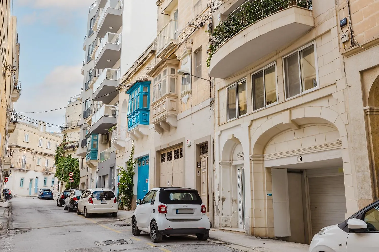 Tropea Court Sliema Apartment 6A By Homely